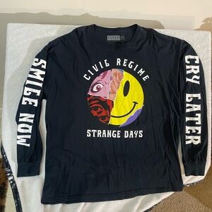 Elvi Black Graphic Tee